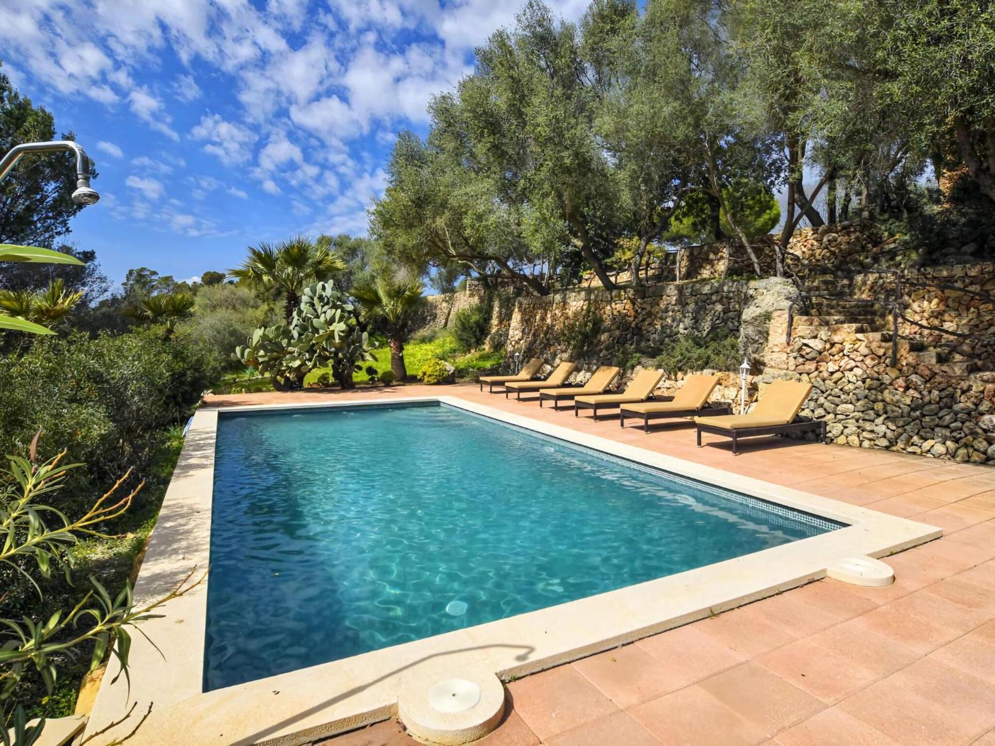 Ferienhaus Beautiful With Pool Santa Maria del Cami (Mallorca)