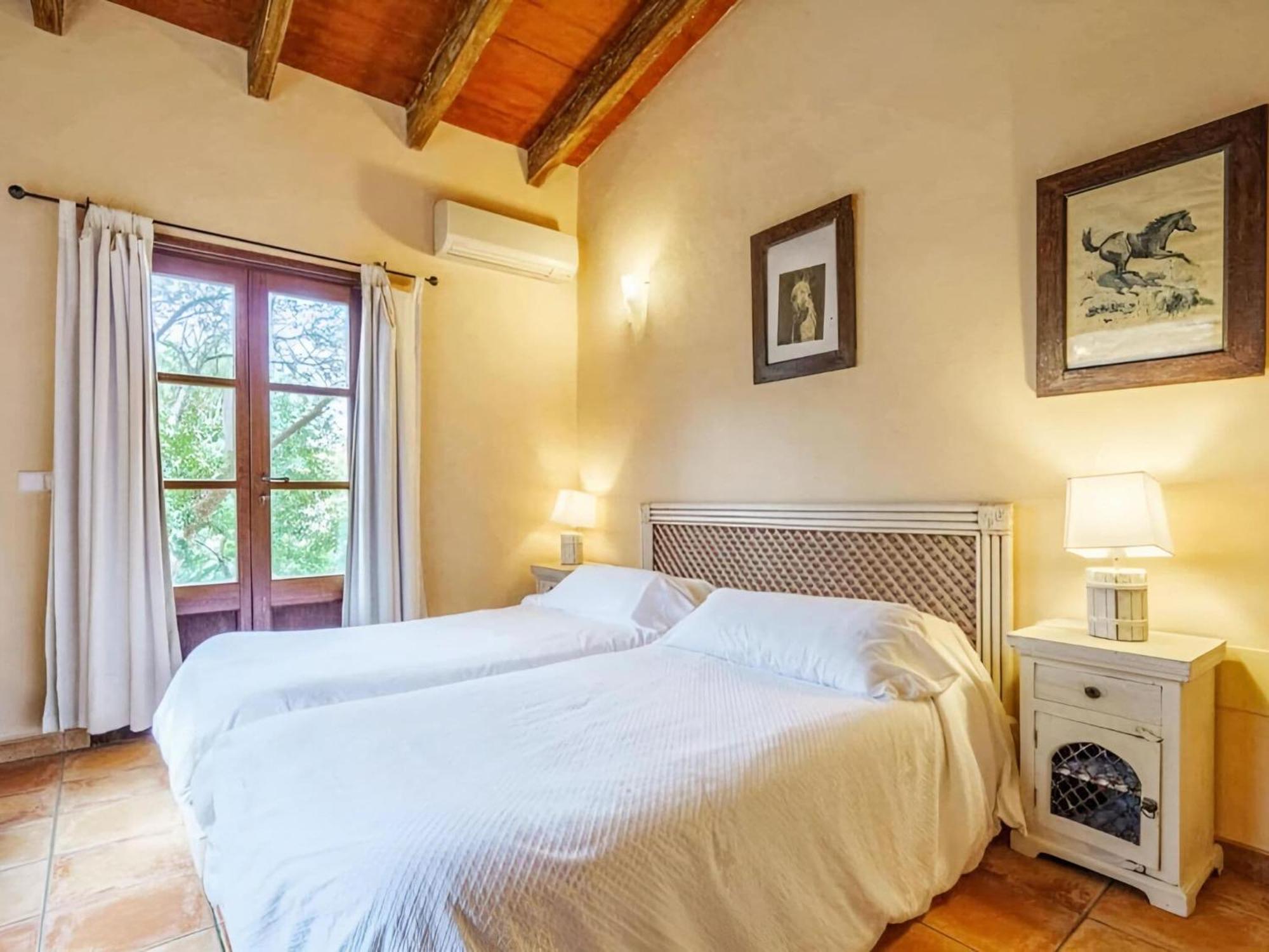 Beautiful With Pool Holiday home